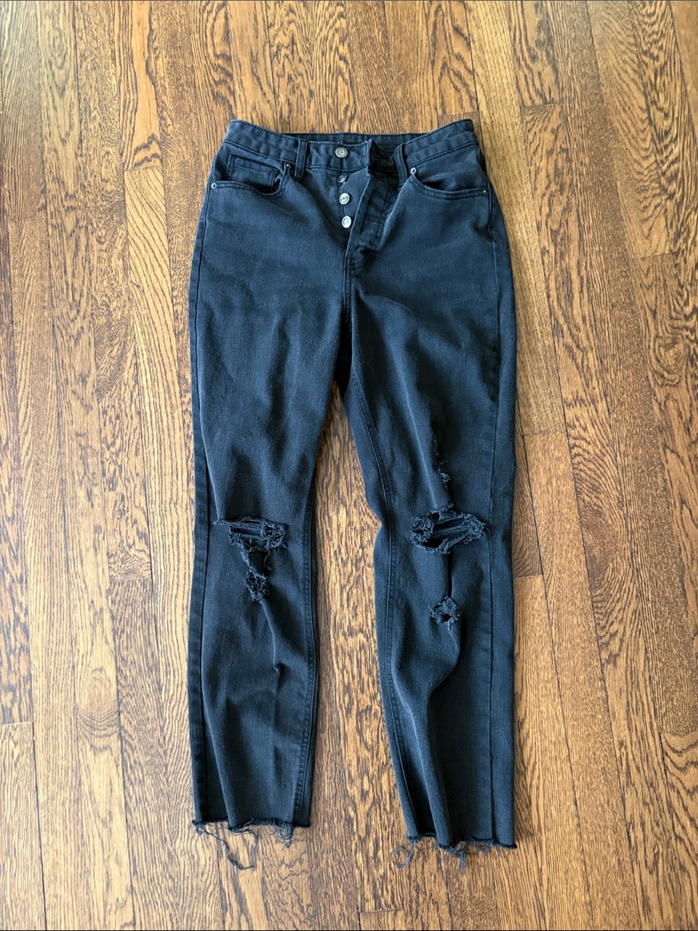 wild fable Black Super High-Rise Slim Straight-Leg Women's Jeans (size 6)